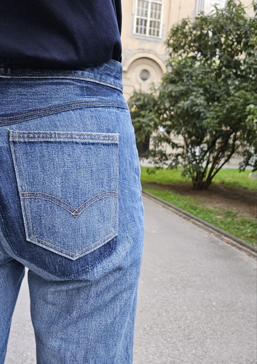 Helene Jeans Sewing Pattern – Recycled Jeans from Old Pair of Men’s Levi’s